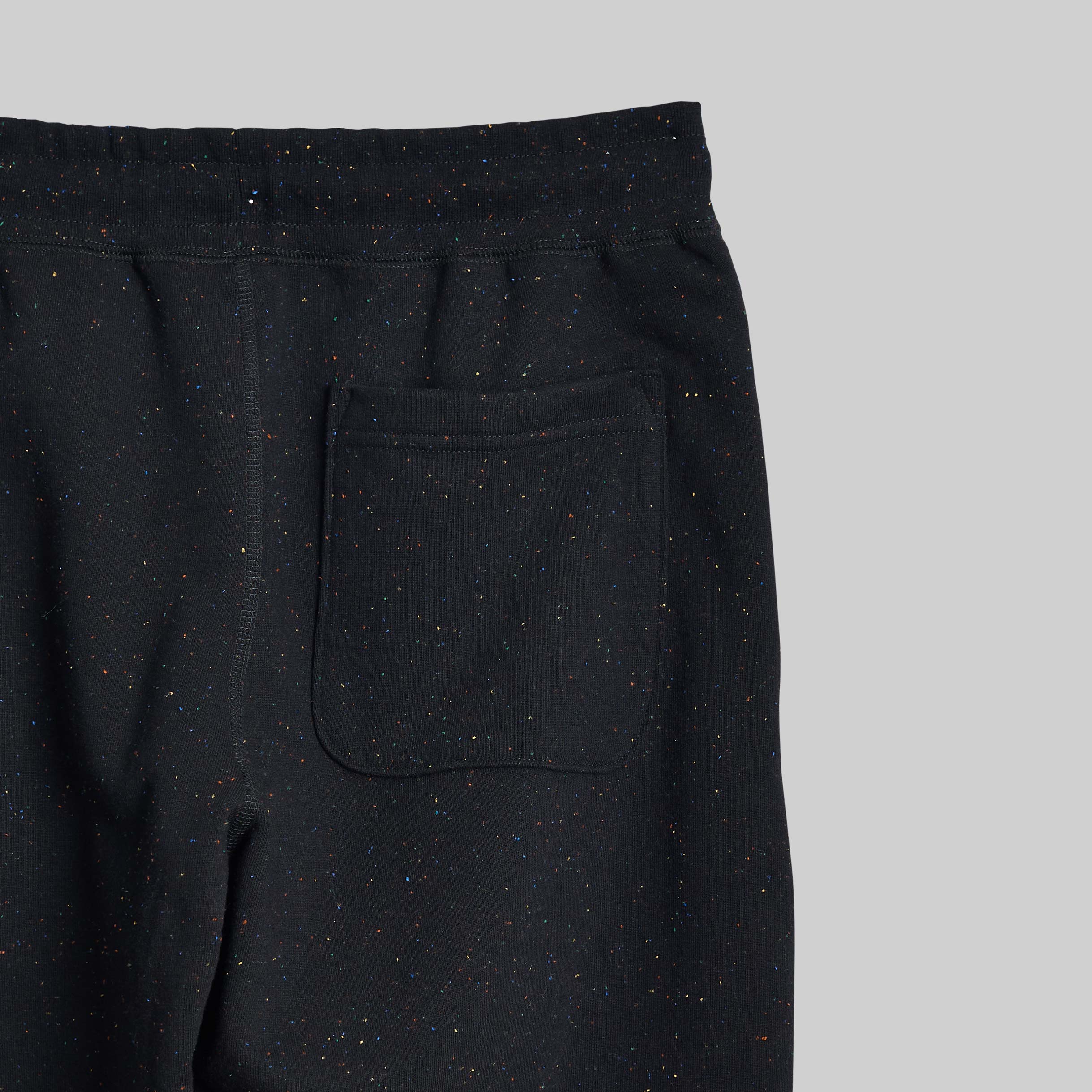 7004 CLASSIC SWEATPANT - Image 3