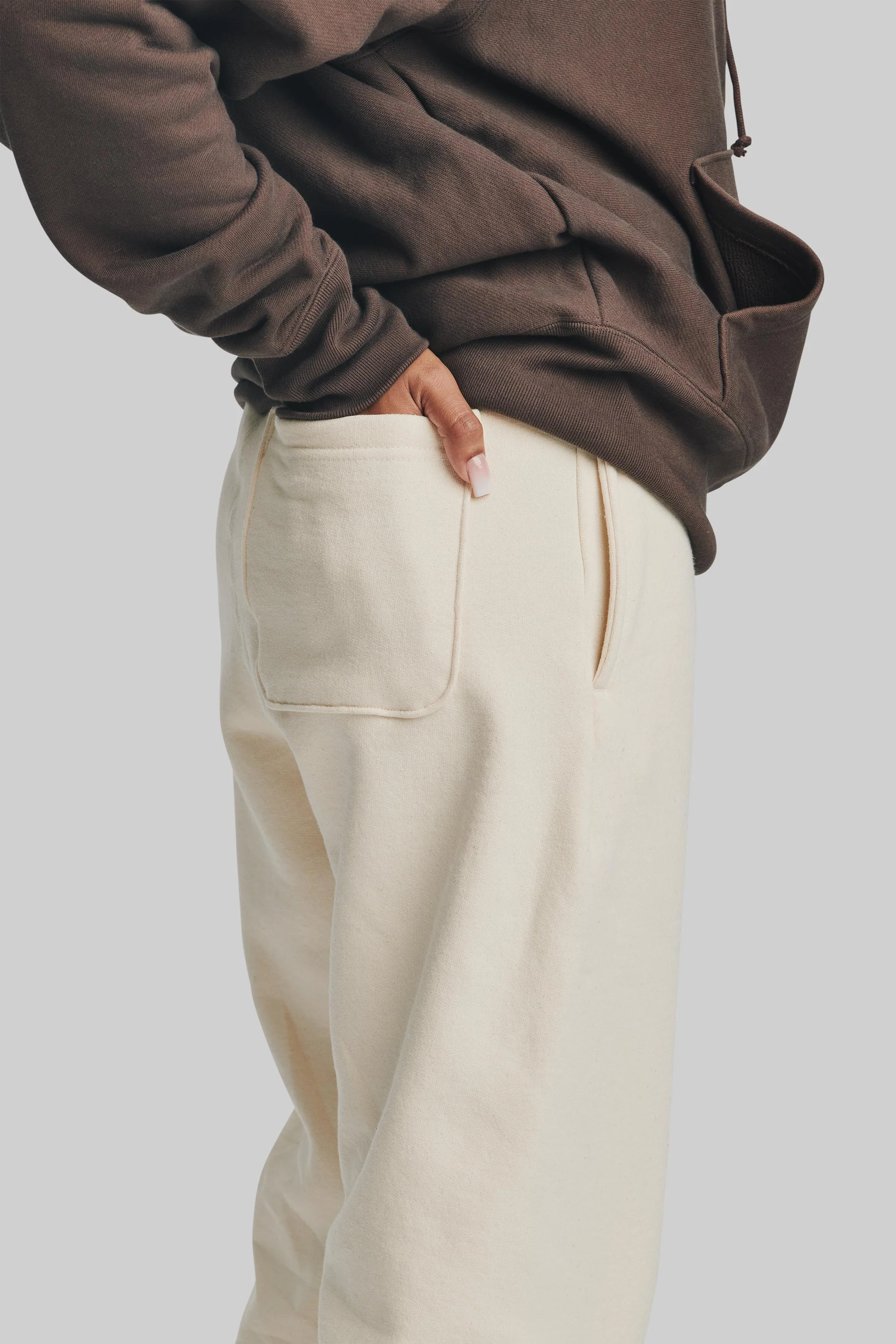 7004 CLASSIC SWEATPANT - Image 3