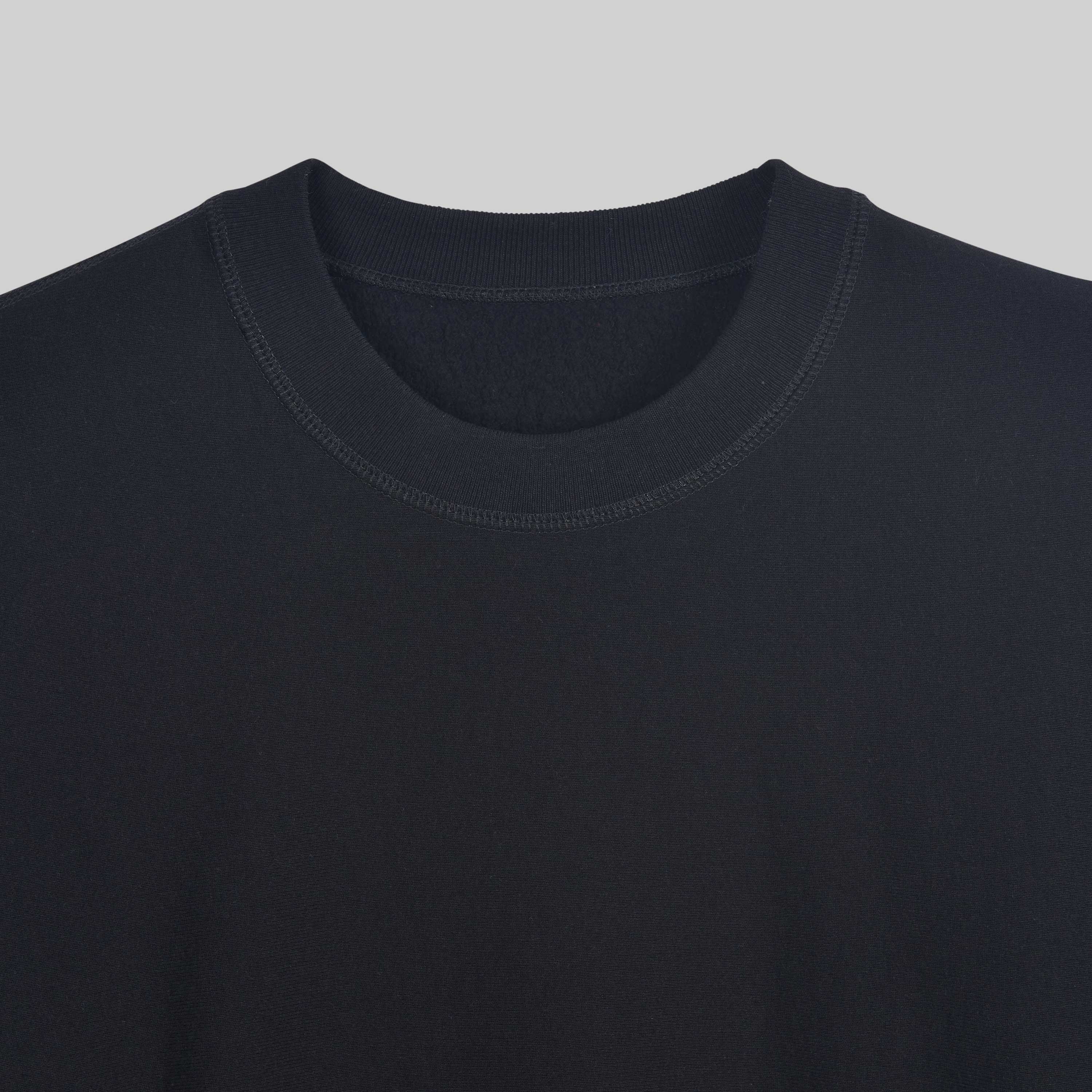 4004 CLASSIC CREWNECK - Image 4