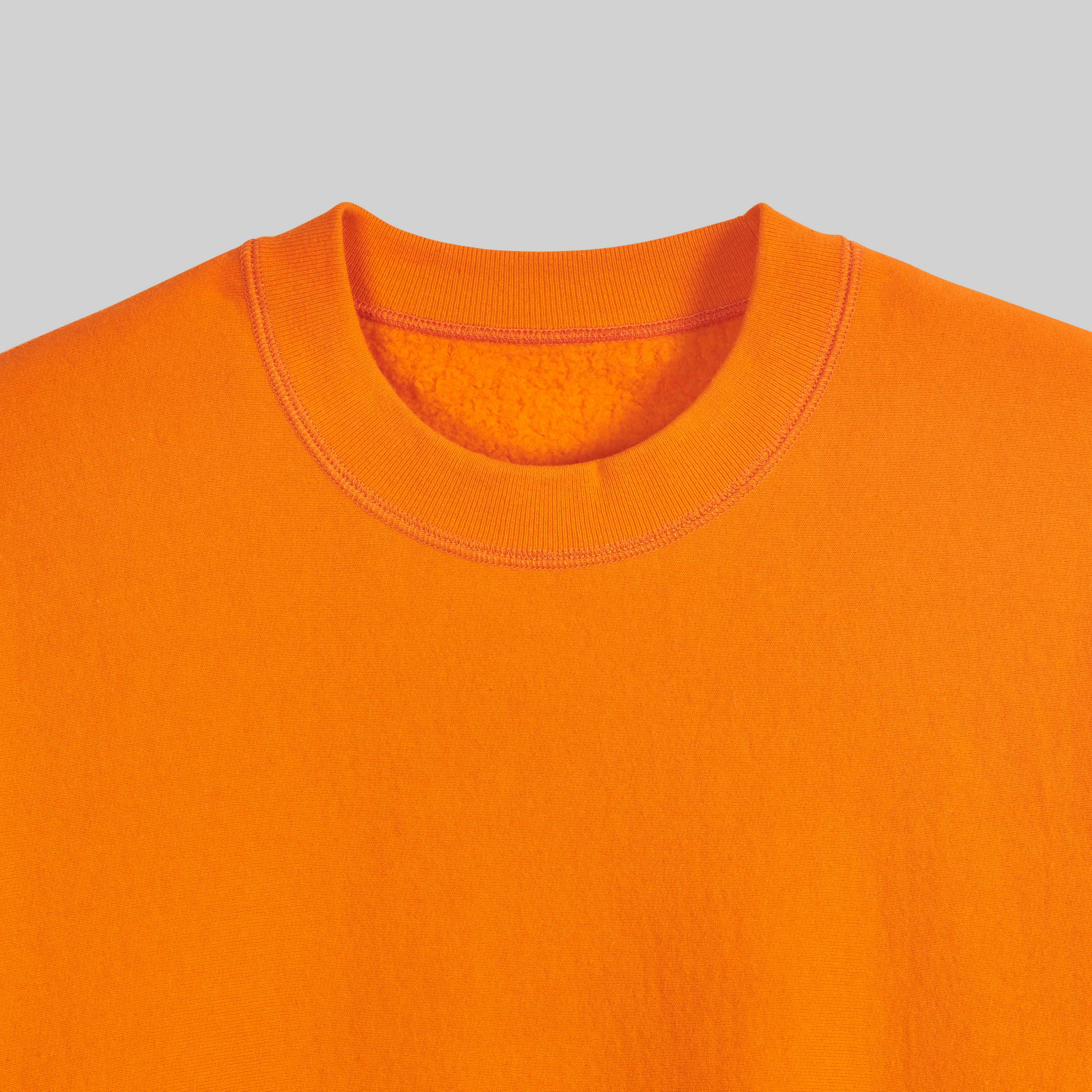 4004 CLASSIC CREWNECK - Image 3