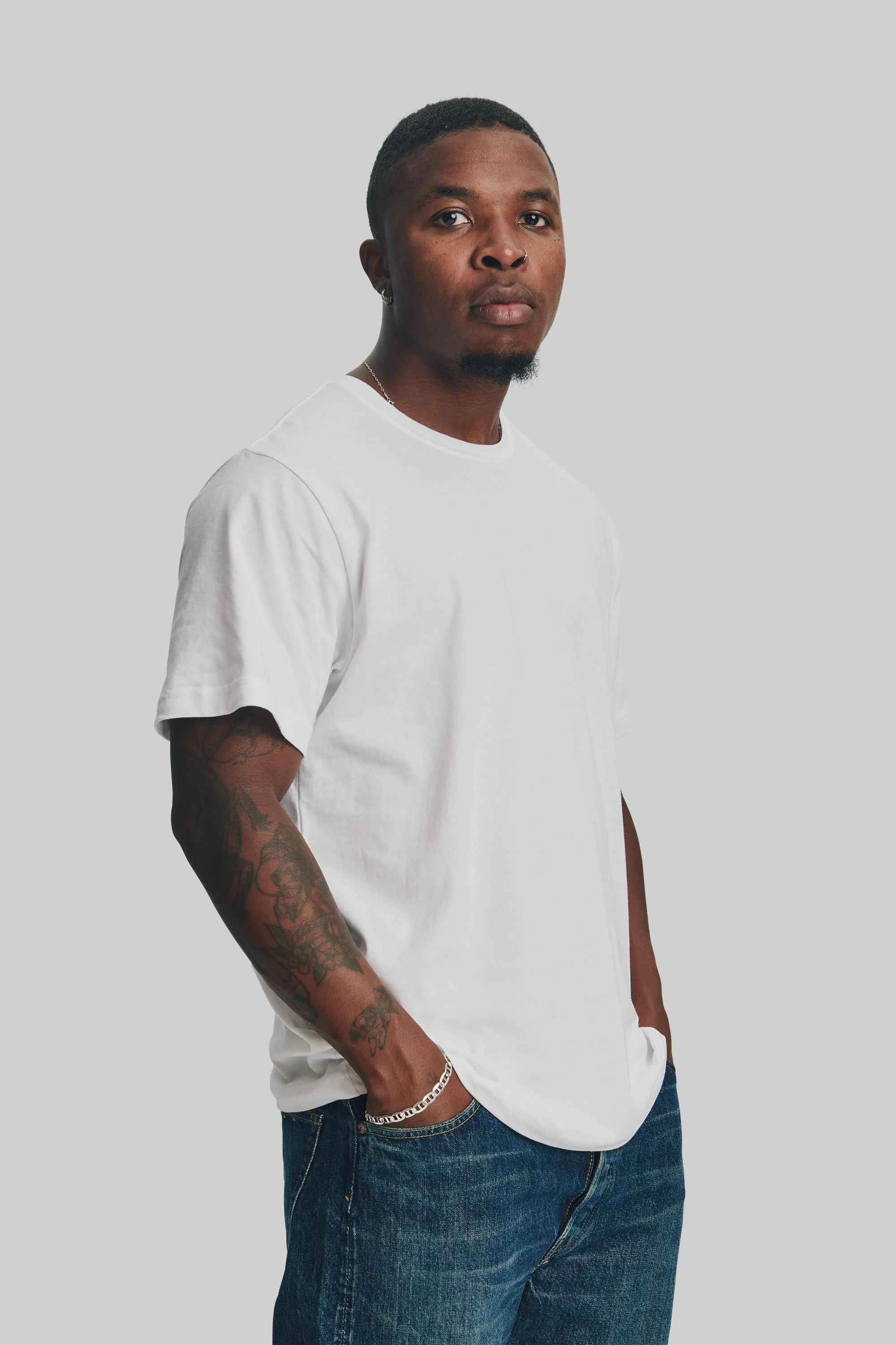 1008 MIDWEIGHT T-SHIRT - Image 5
